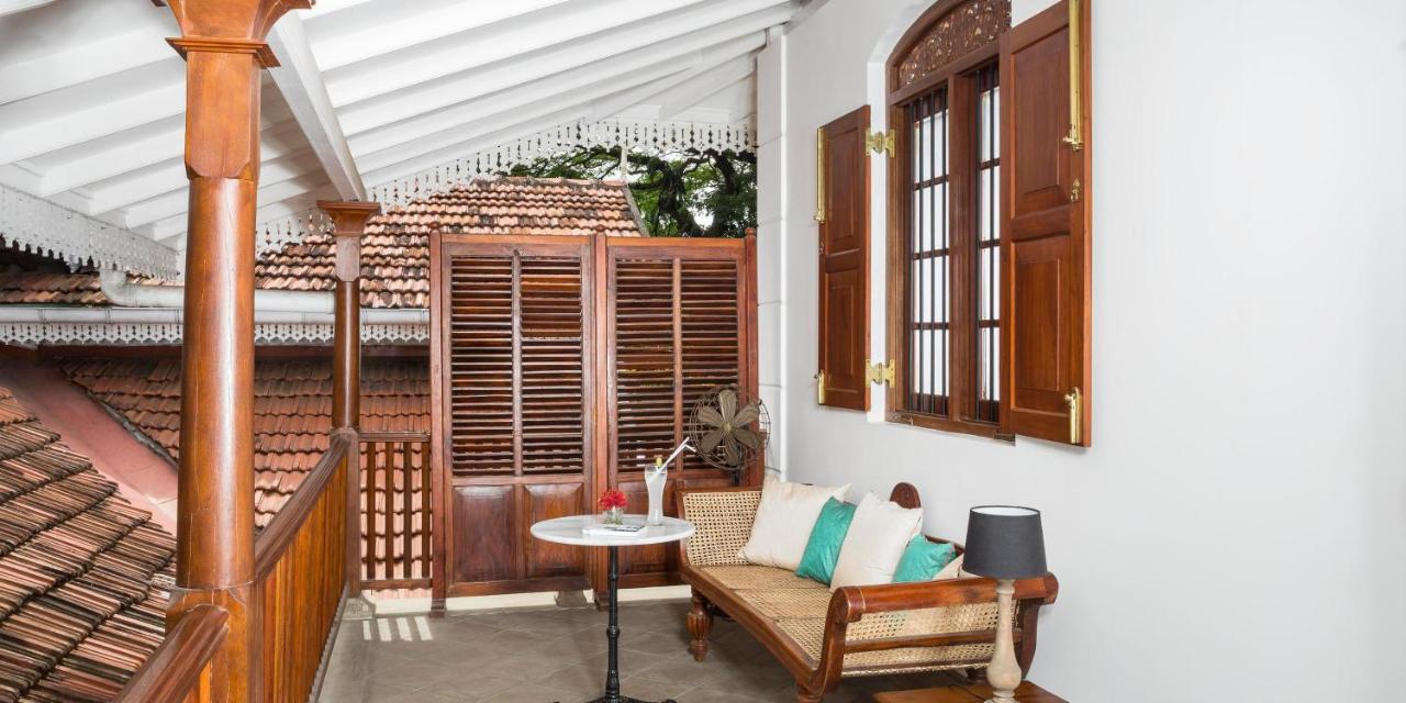 קולומבו Maniumpathy Hotel מראה חיצוני תמונה