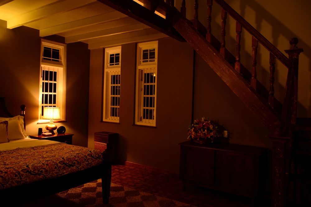 קולומבו Maniumpathy Hotel מראה חיצוני תמונה