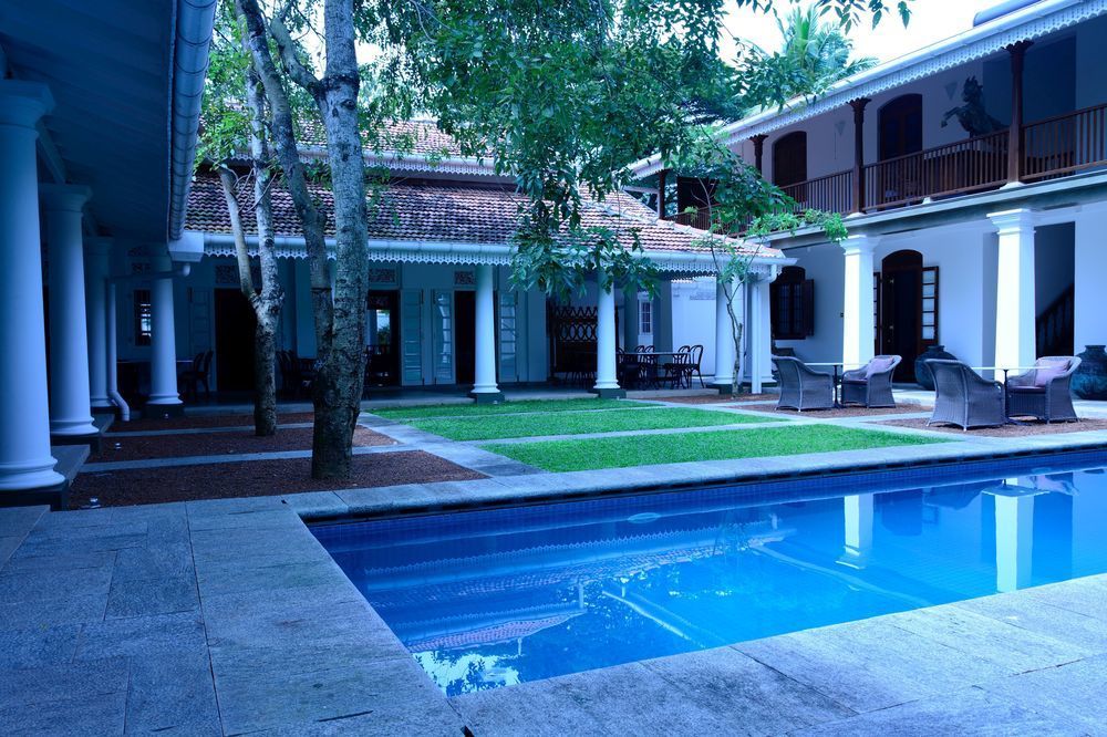 קולומבו Maniumpathy Hotel מראה חיצוני תמונה