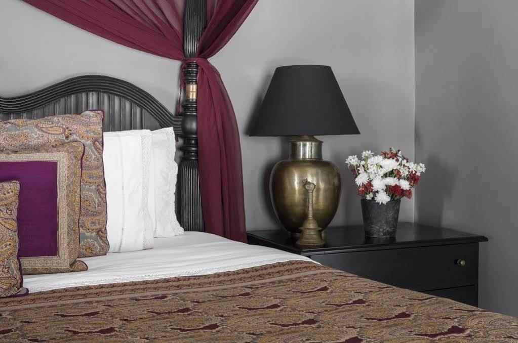 קולומבו Maniumpathy Hotel מראה חיצוני תמונה